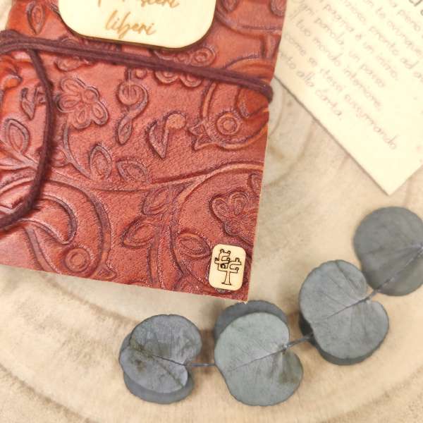 taccuino-artigianale-personalizzabile