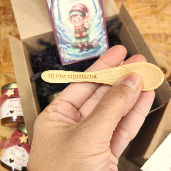 box-natale-artigianale-lunetto-miele-tisana